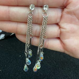 Long crystal earring